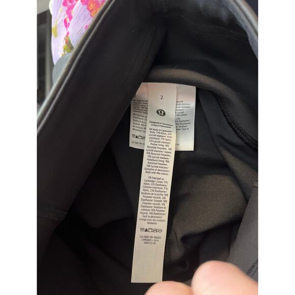 Lululemon Wunder Train HR Tight 25" Matte Foil Size 2 $118 Retail NWT - Picture 7 of 7